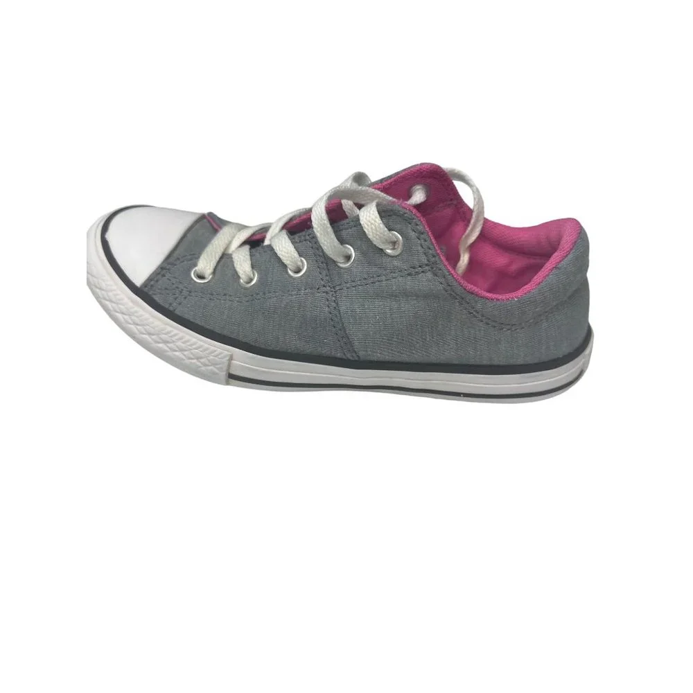 Converse this size