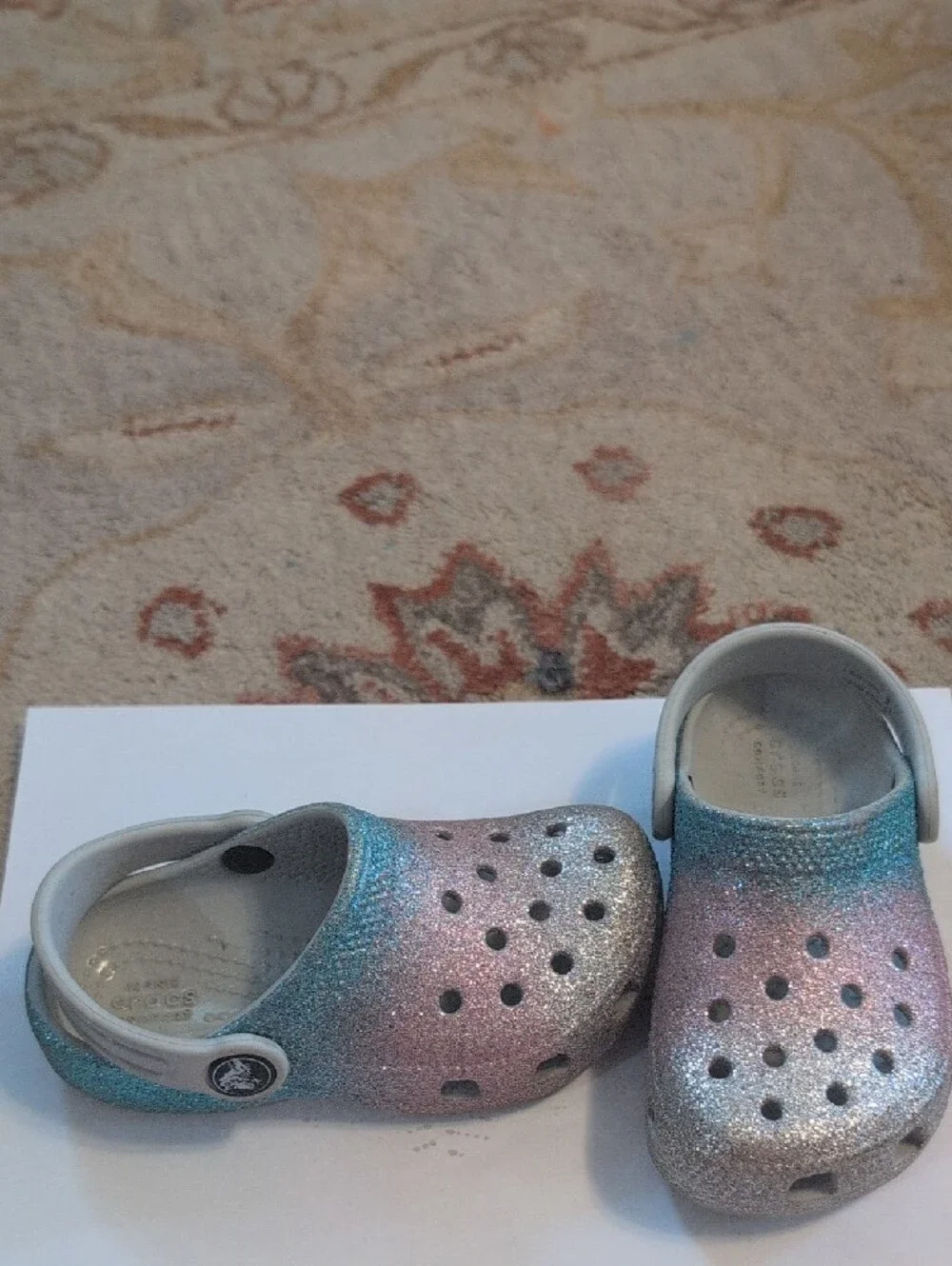CROCS sparkling ombre
