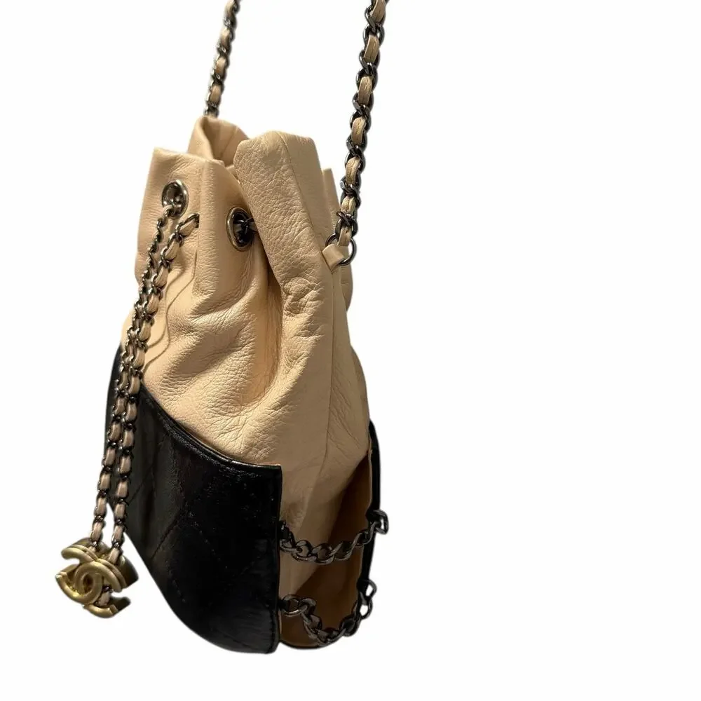 CHANEL good pre