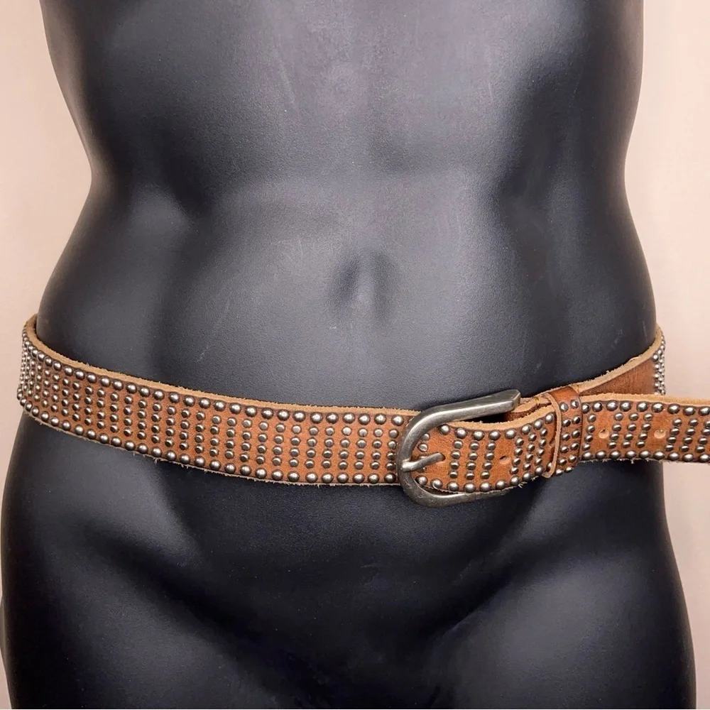 Vintage Medium Mens Fit Tan Brown Leather Studded Belt Y2K Western Biker