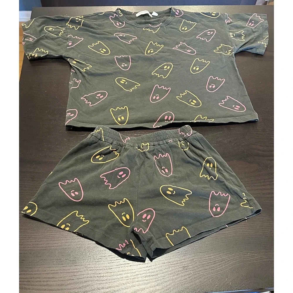 Indy & Pippa Halloween Short Sleeve Top and Shorts size 5T