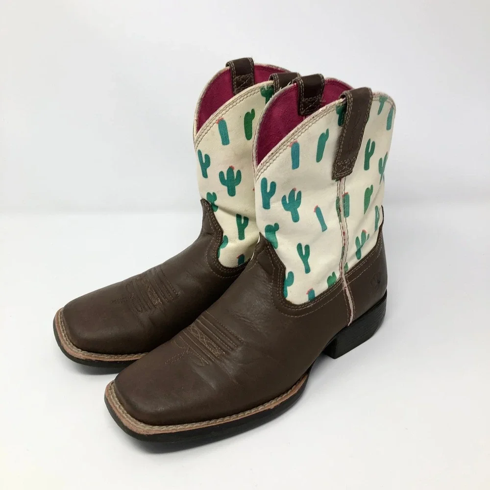 Ariat please note