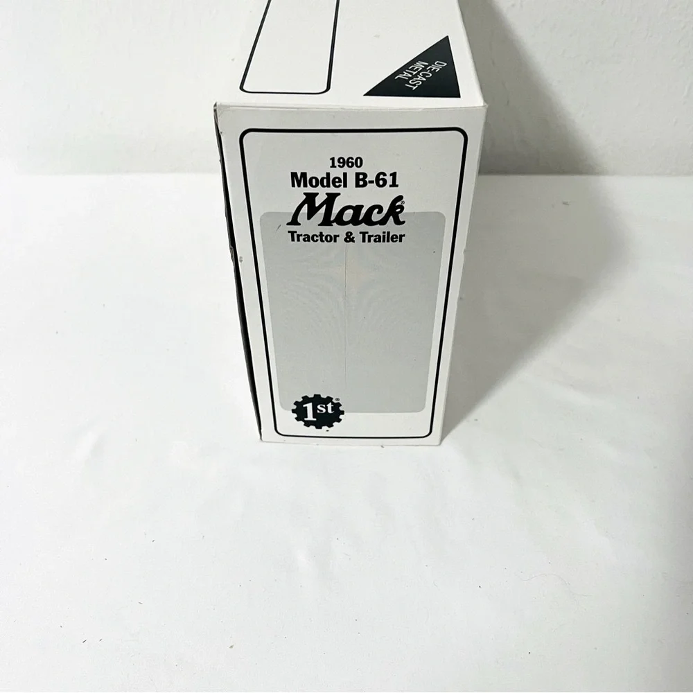 Vintage classic mack