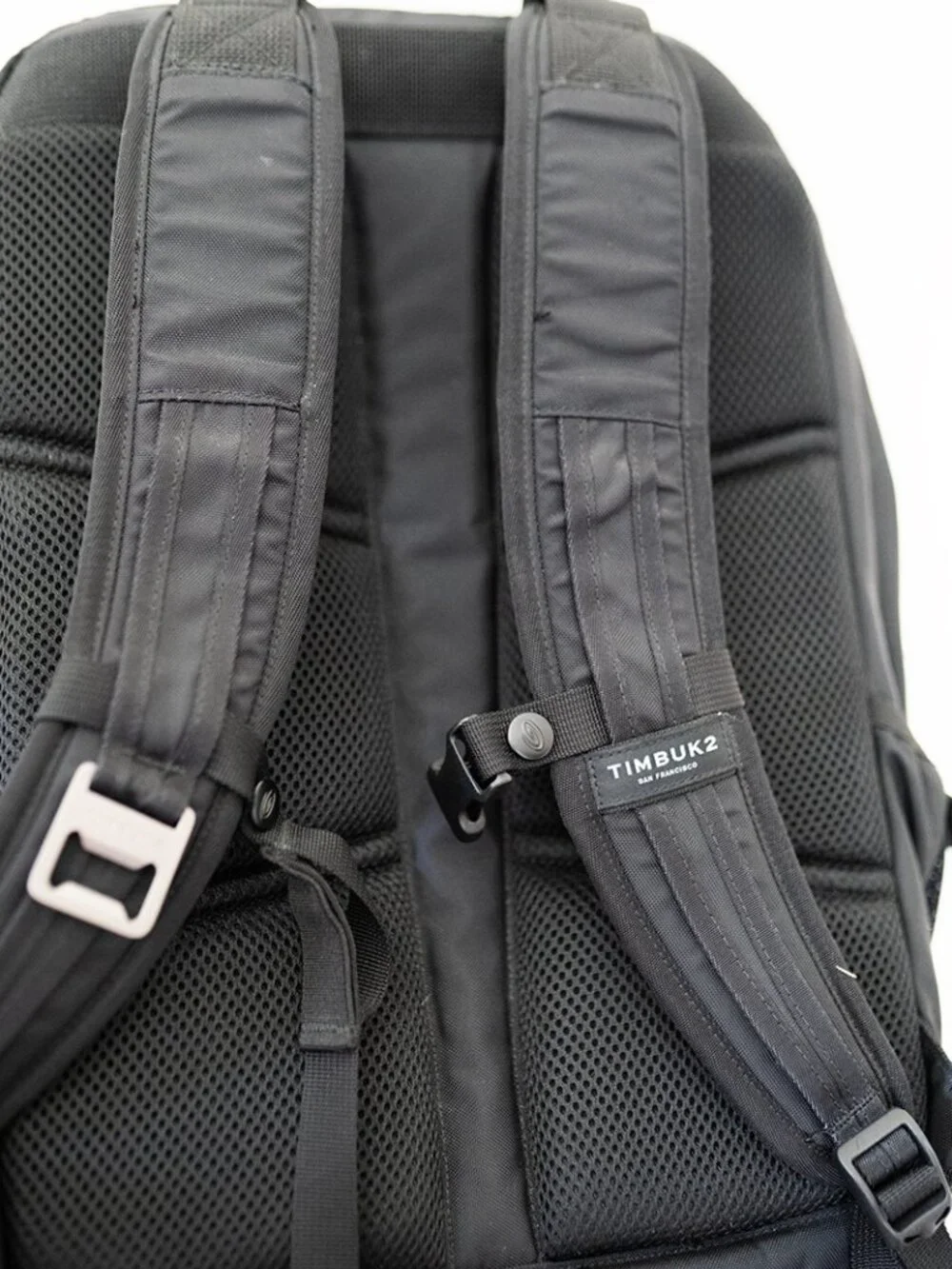 Timbuk2 show those