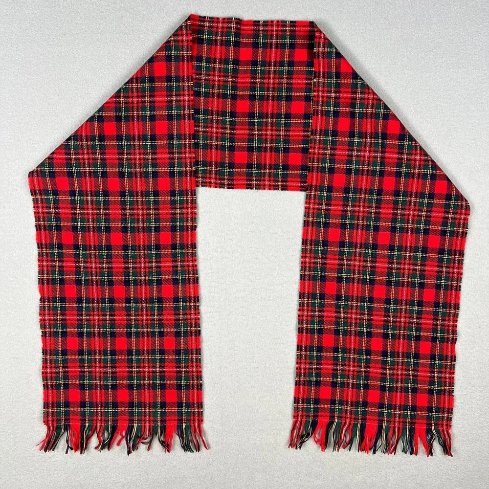 VTG Pendleton Tartan Plaid Wool Scarf Red Green Black‎ Fringe 1970s Made in USA