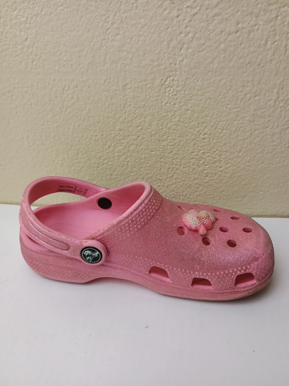 CROCS sparkly pink