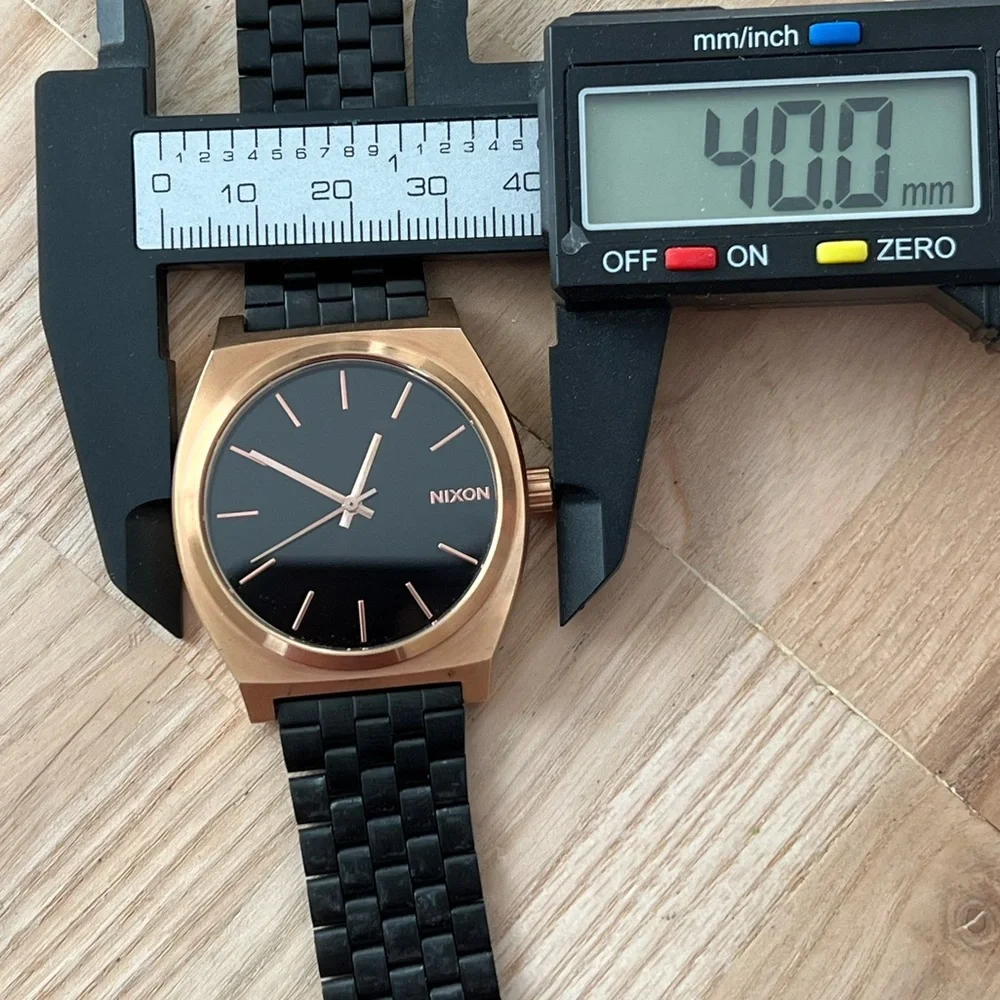 Nixon brand model