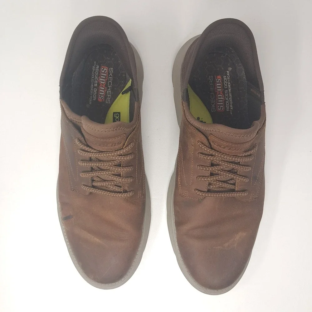 Skechers hands free