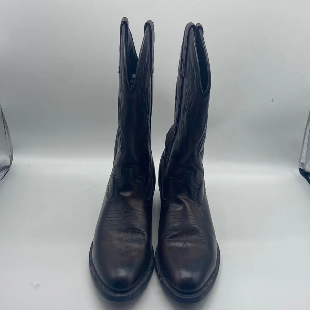 Laredo men’s 4216
