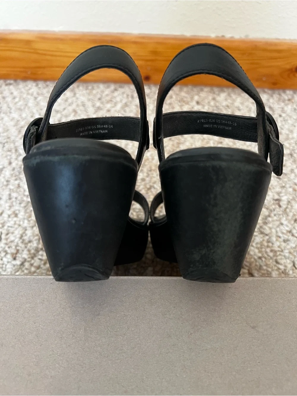 Camper black leather