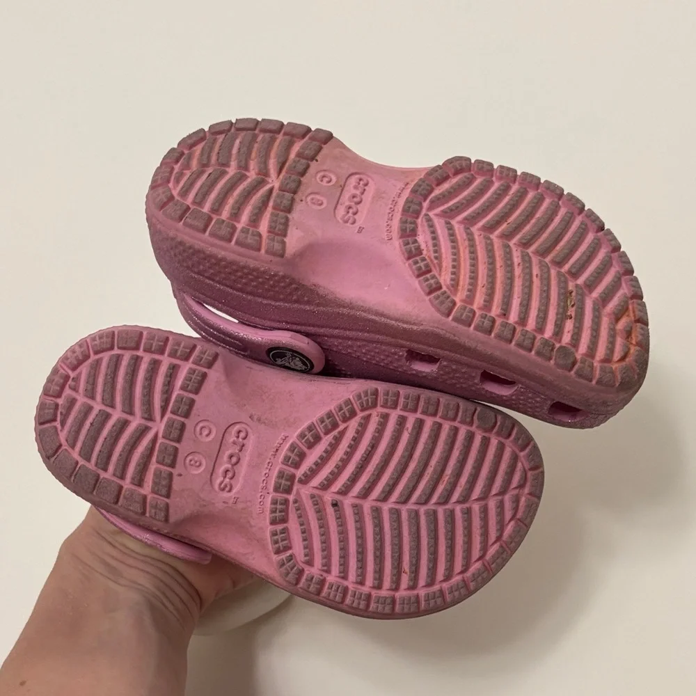 CROCS sparkly pink