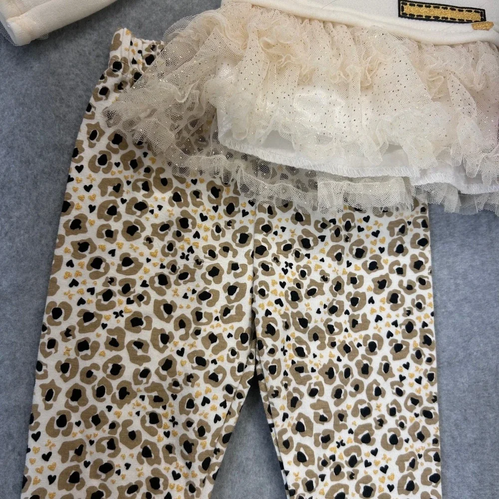 Swiggles charming two