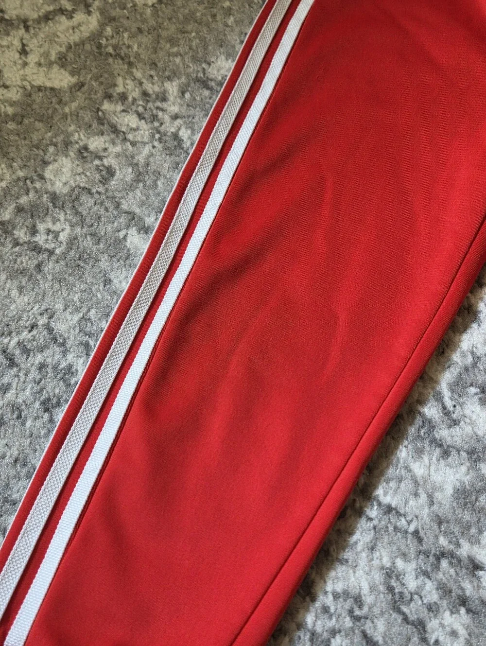 adidas originals hello
