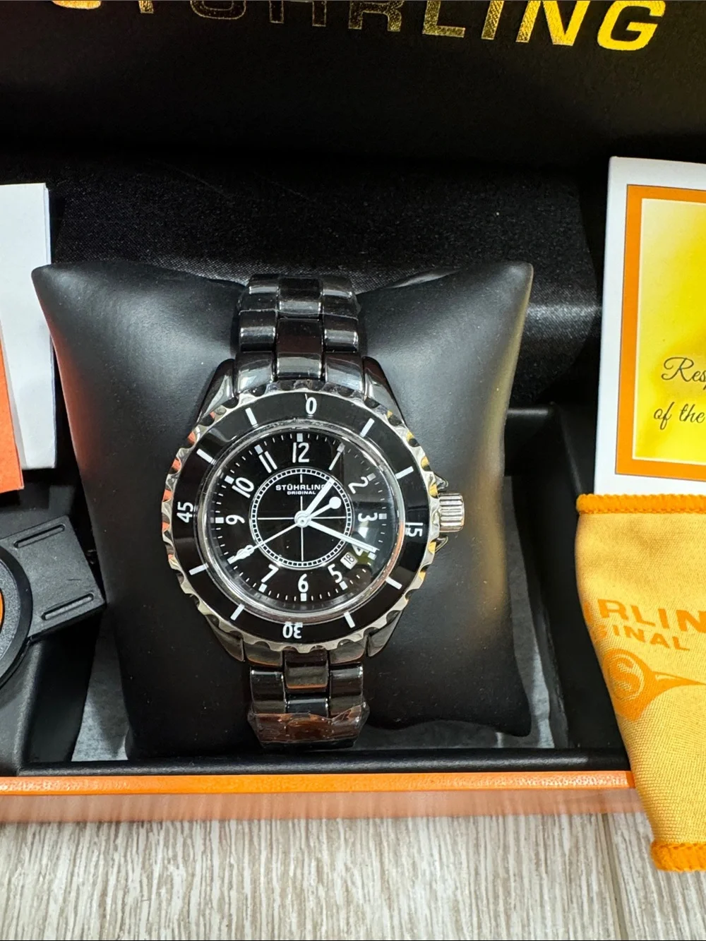 Stuhrling Original chic black