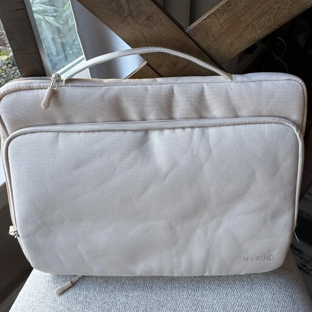 N/A bag sleek
