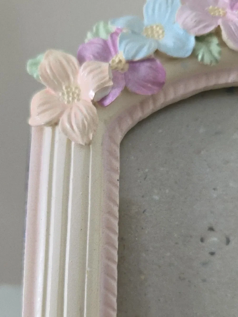 N/A pretty ceramic