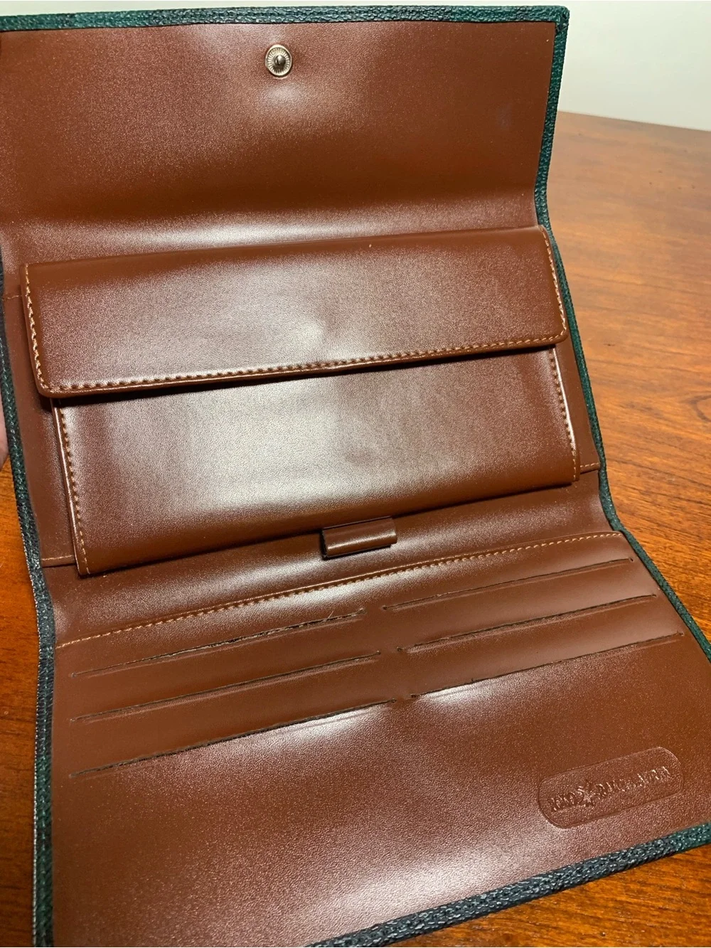 Polo Ralph Lauren compact leather