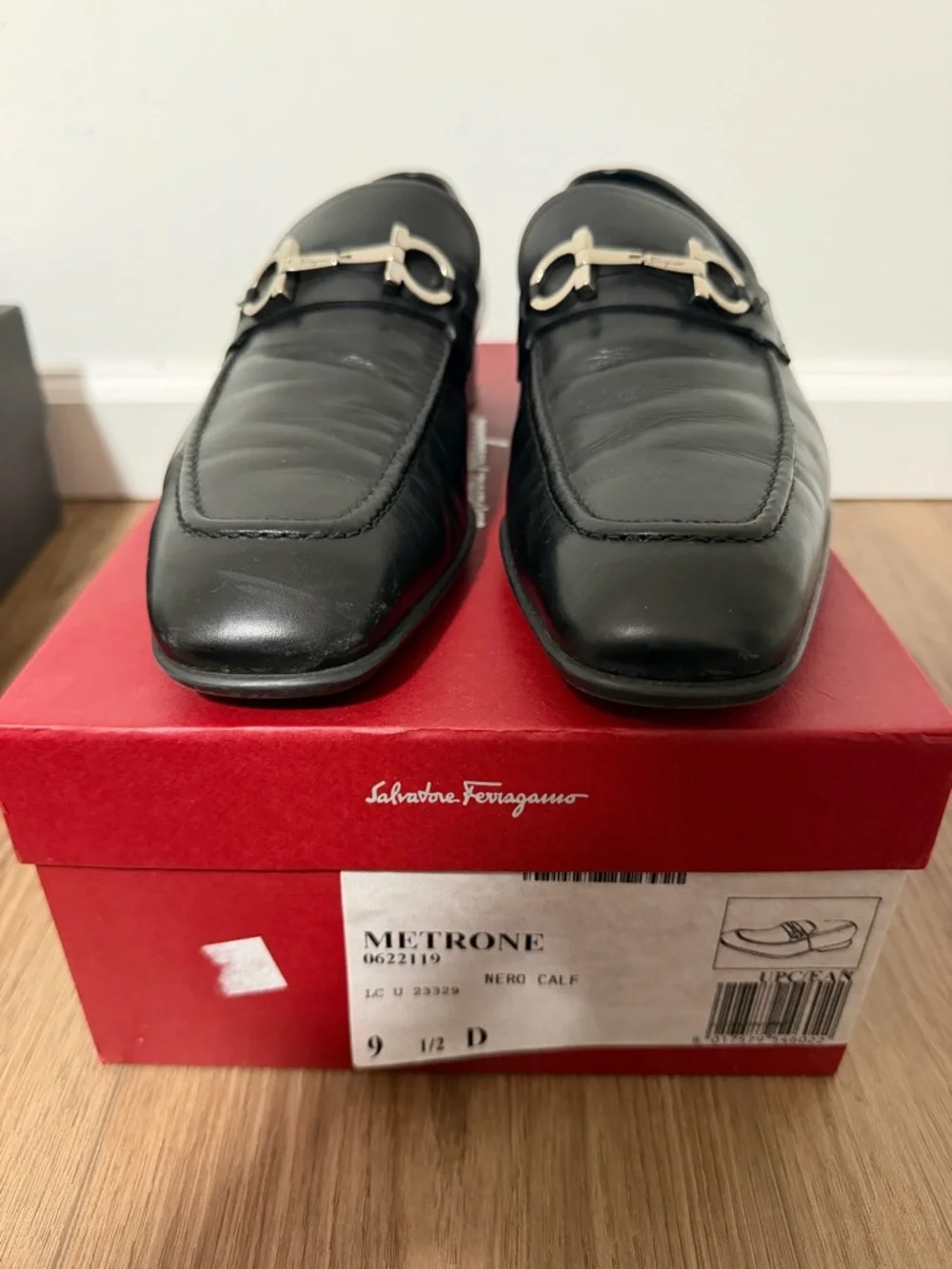 Salvatore Ferragamo classic black