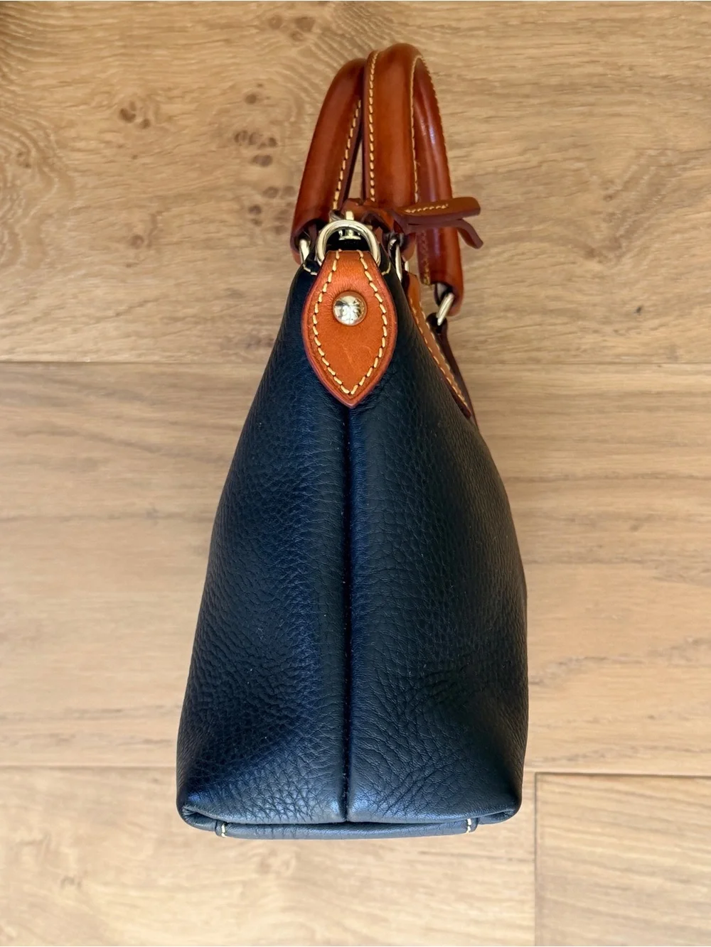 Dooney & Bourke dooney bourke