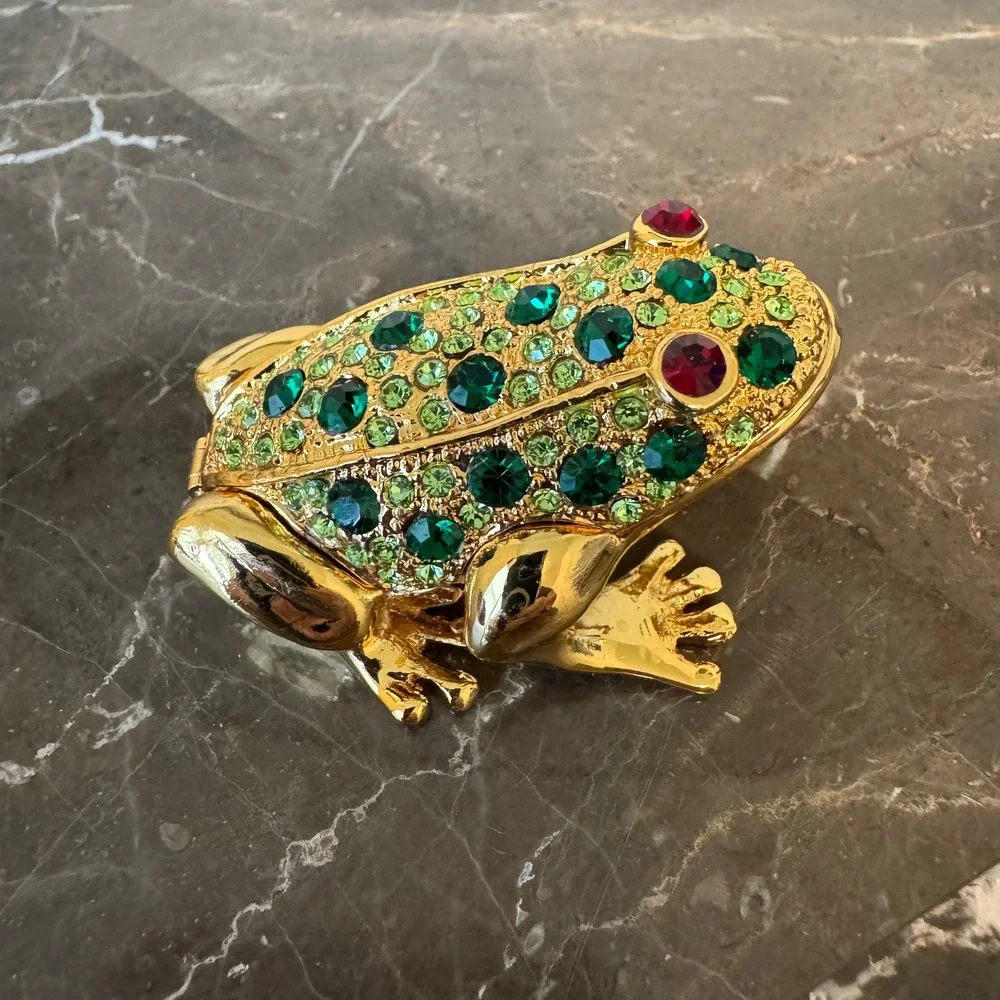 N/A ornate frog
