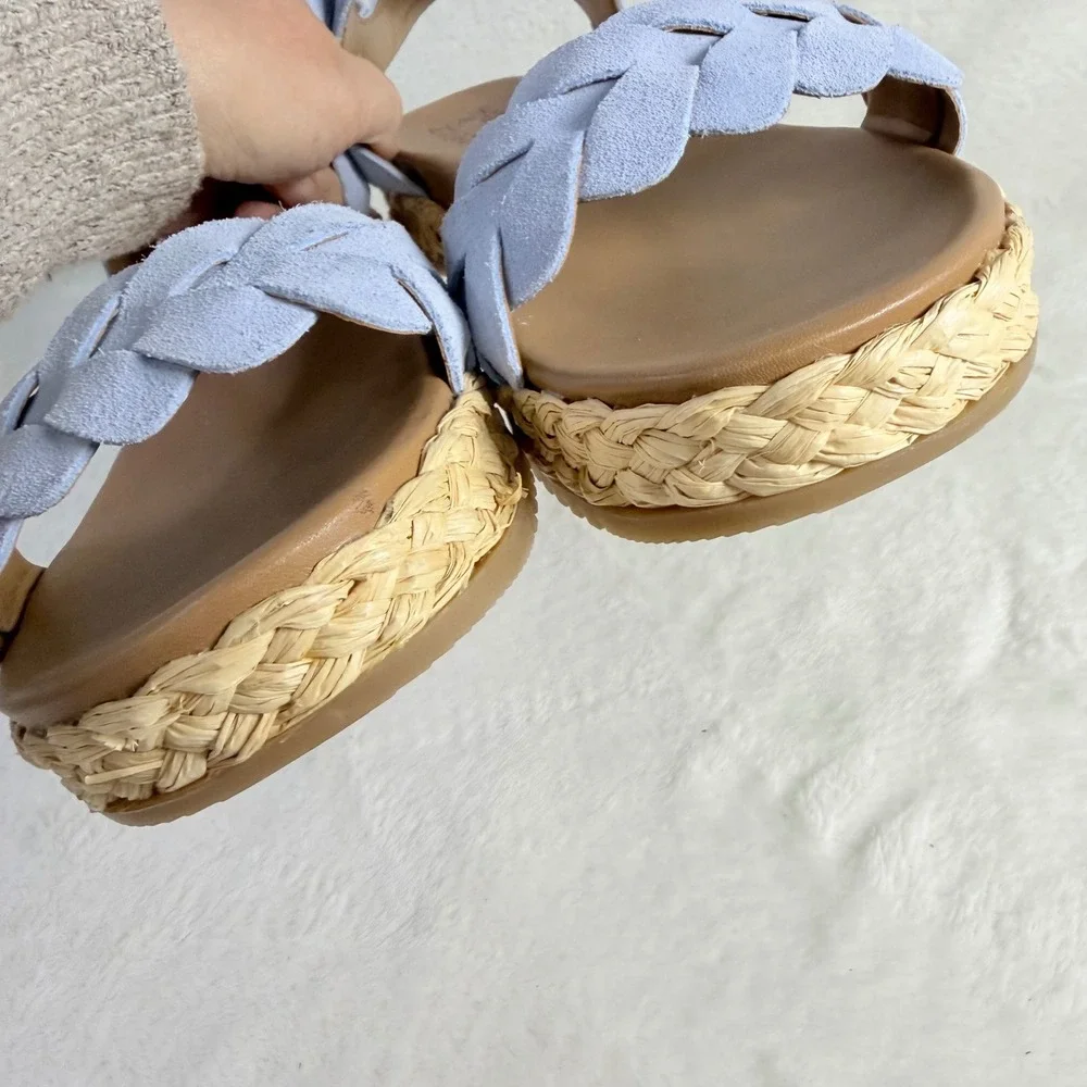 Naturalizer neila platform
