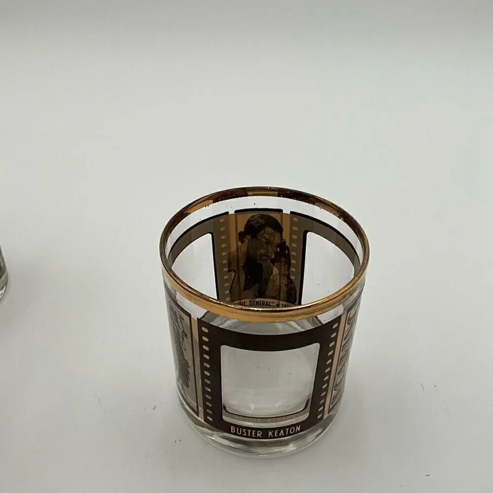 Vintage set roaring