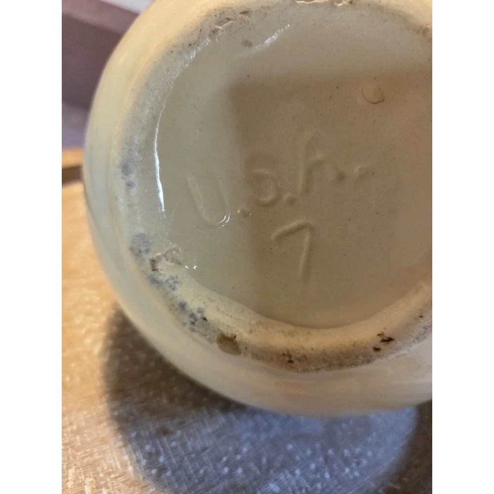 N/A vintage ceramic