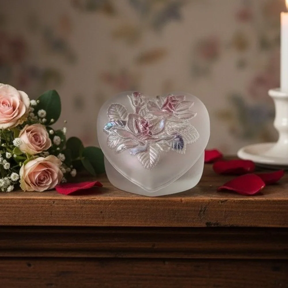 Studio Nova‎ Heart Shaped Trinket Box, Frosted Glass Dish, Embossed Pink Roses