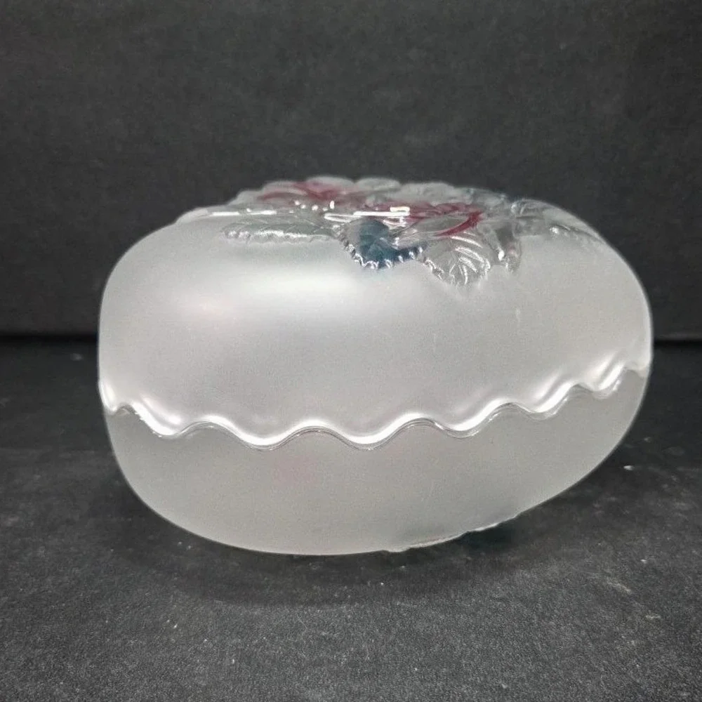 Studio Nova lid enhances