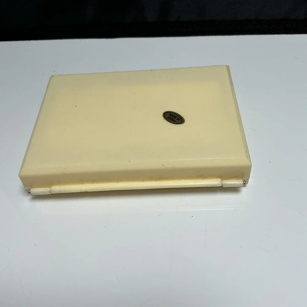 N/A vintage tissue