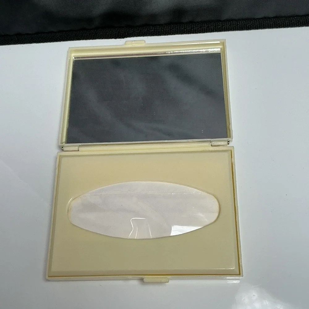 N/A vintage tissue