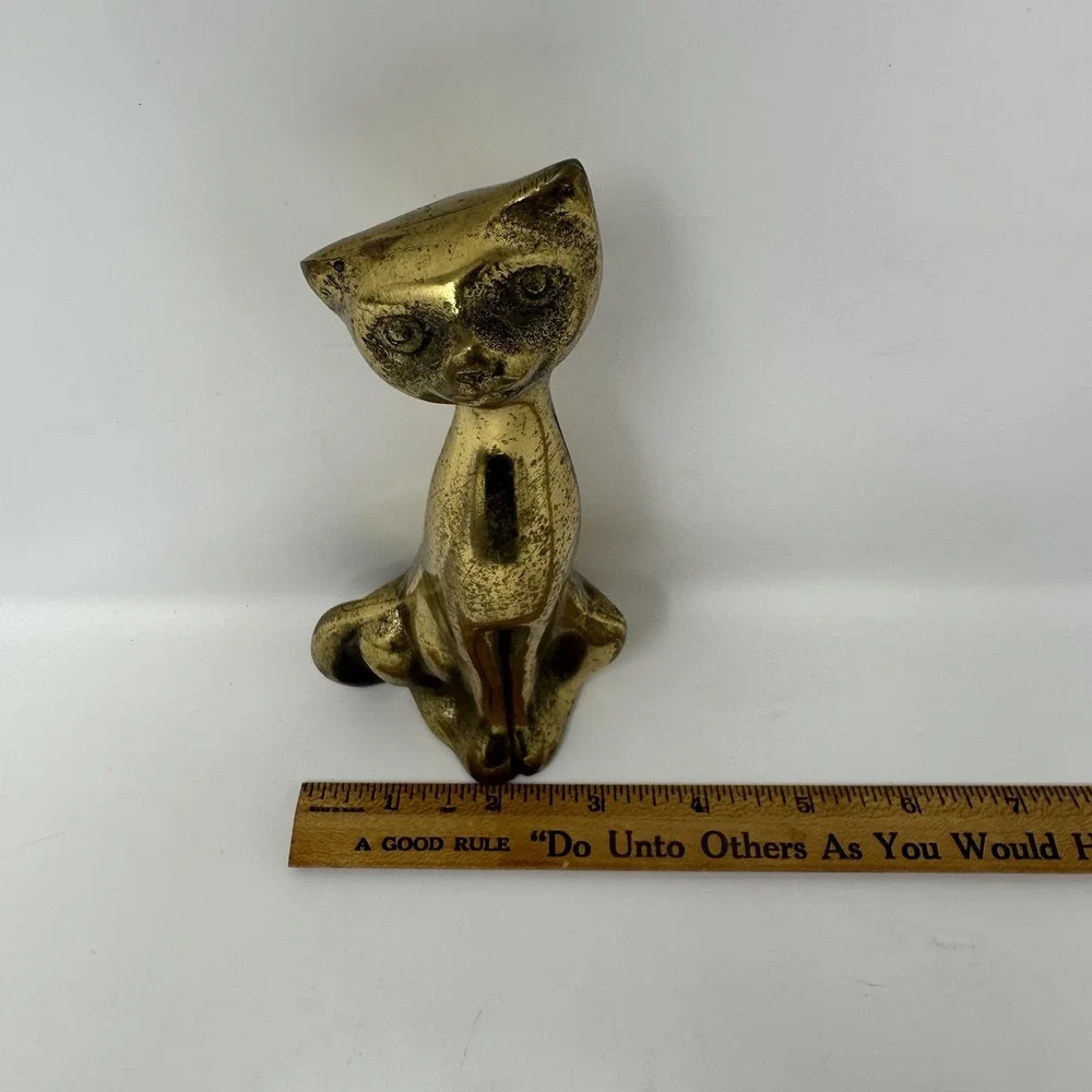 The Unbranded Brand item solid