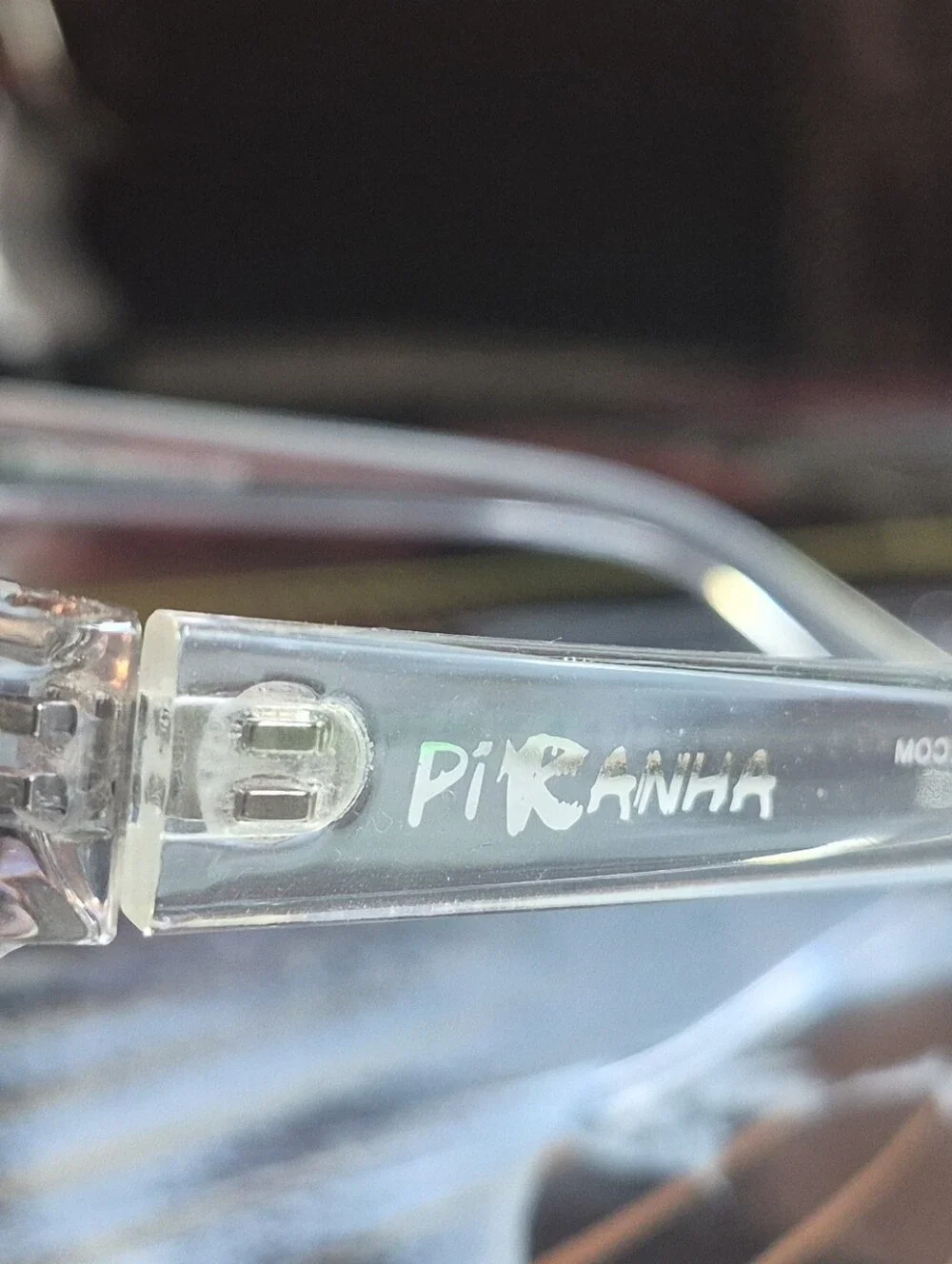 Piranha contemporary clear
