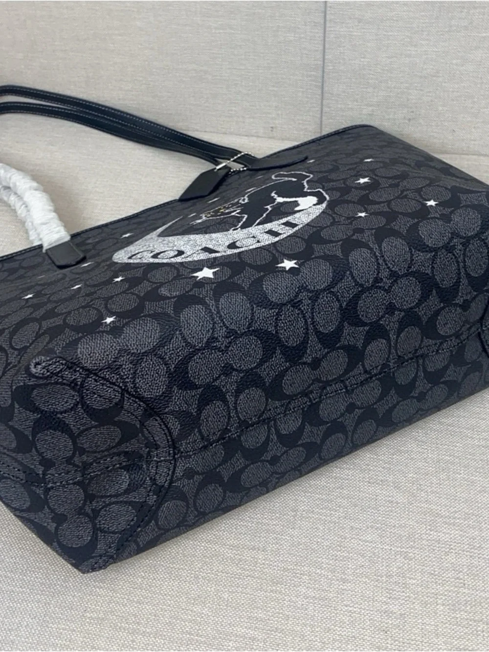Coach tote black