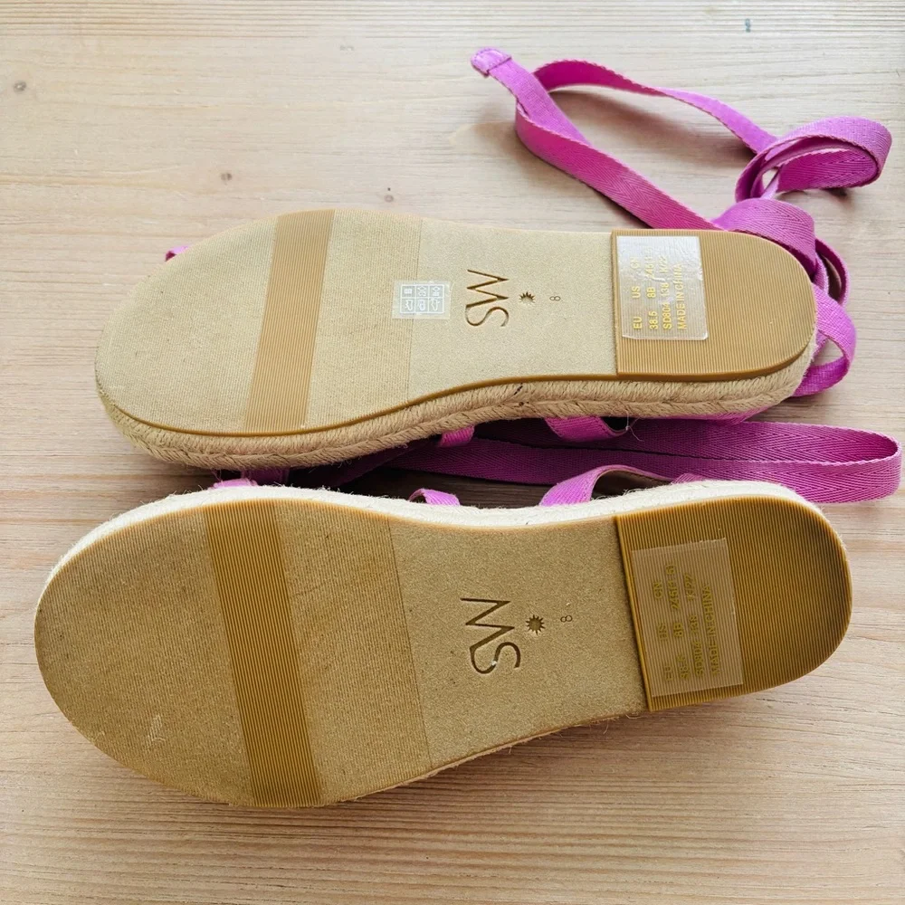 Stuart Weitzman step out