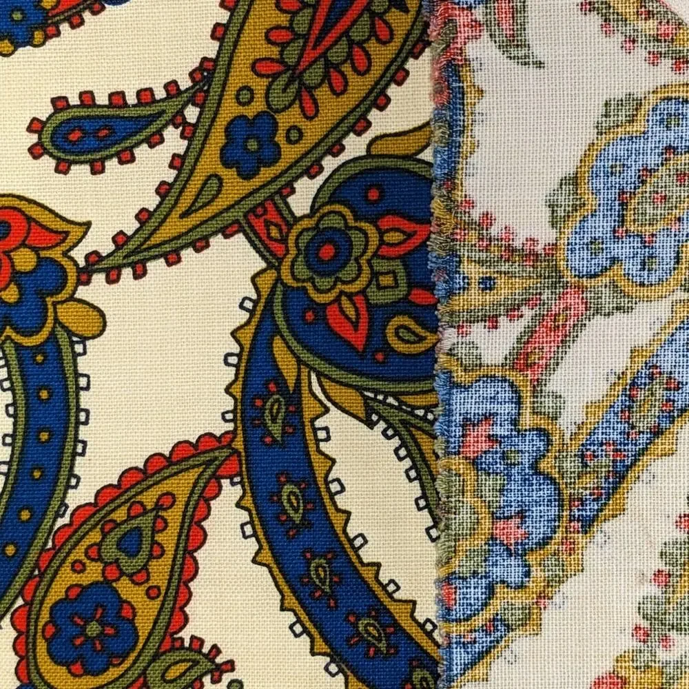 1.75 Yds Vintage 1970's PAISLEY SCREEN PRINT Cotton Decorator Upholstery Fabric