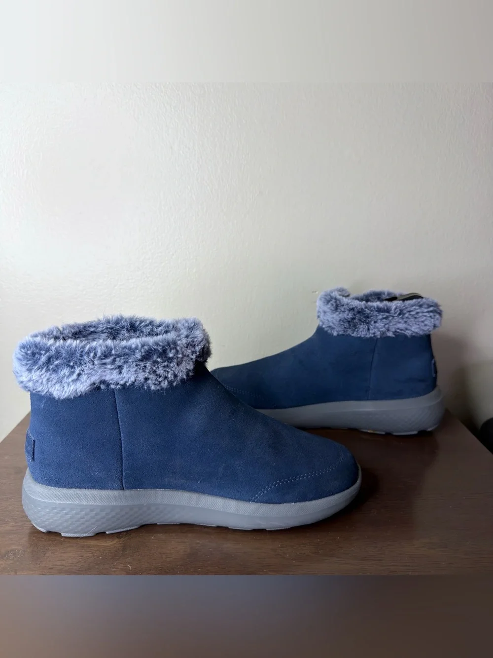 Skechers great preowned