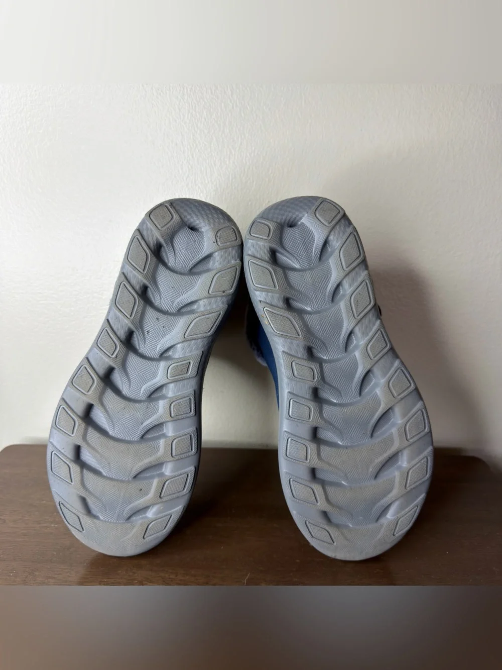 Skechers great preowned