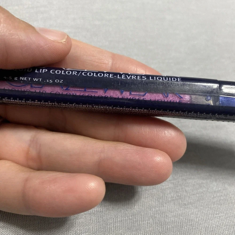 Avon ultra glazewear