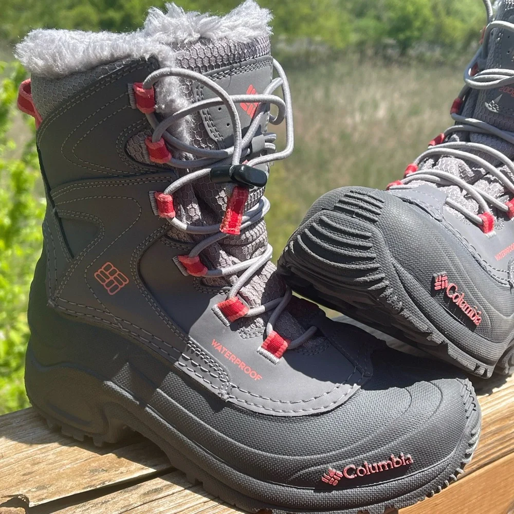 Columbia sturdy boots