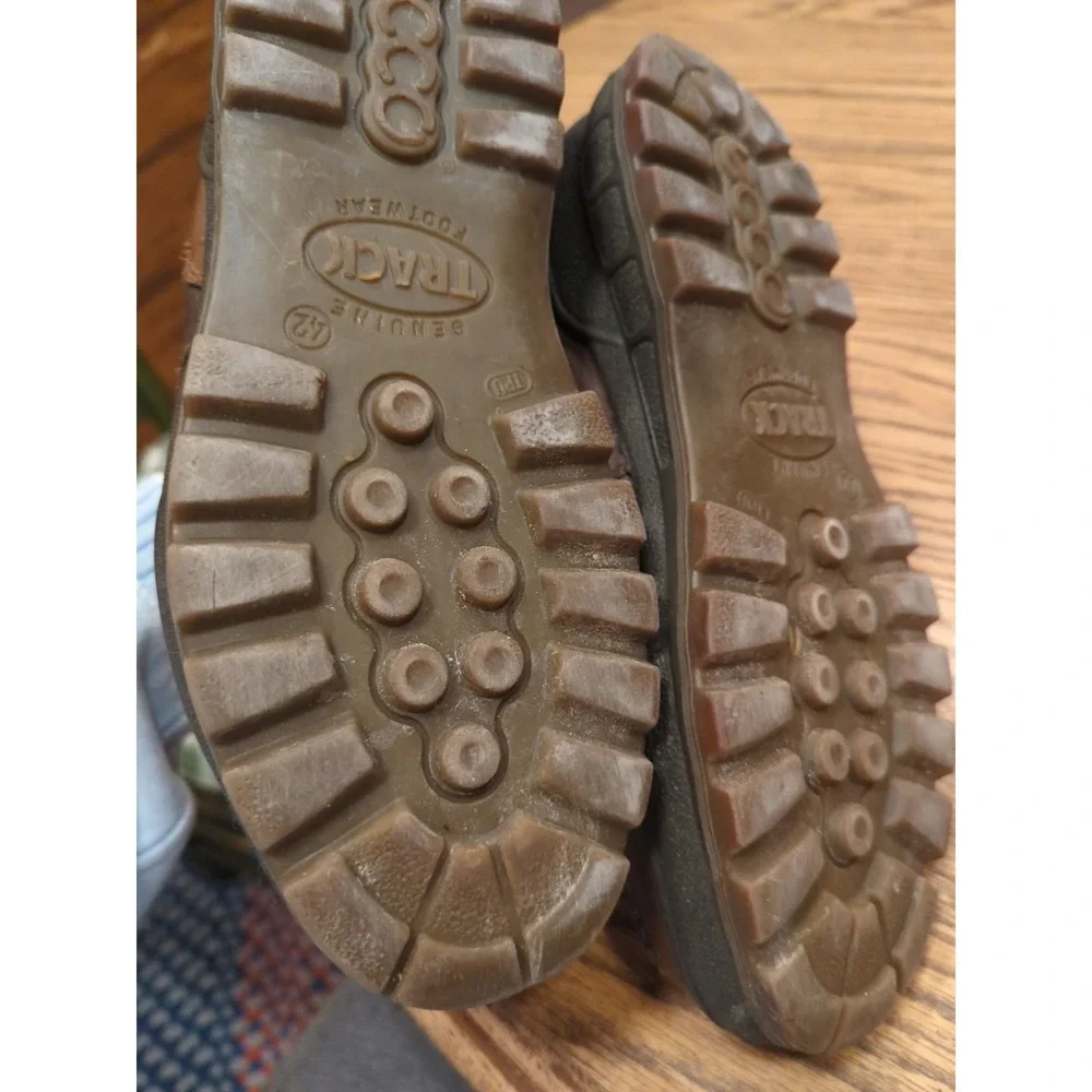 Ecco track ii