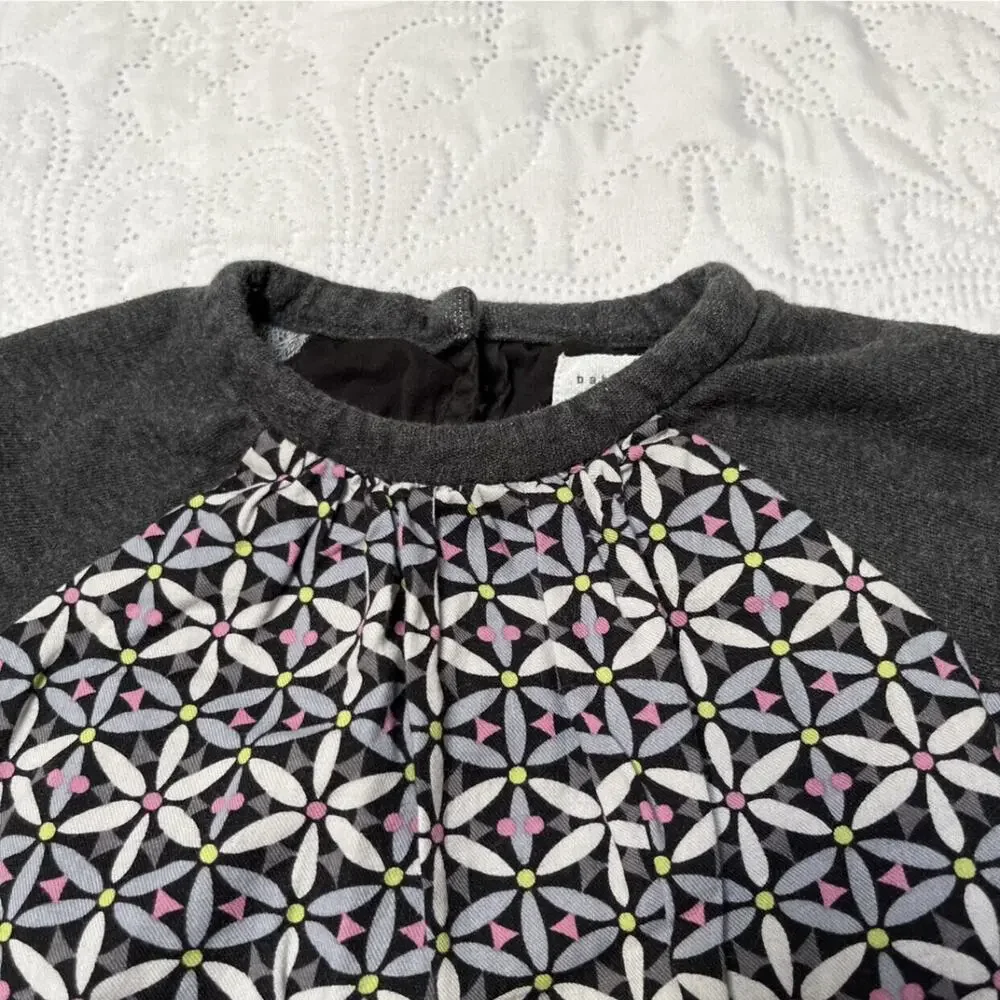 GAP raglan style