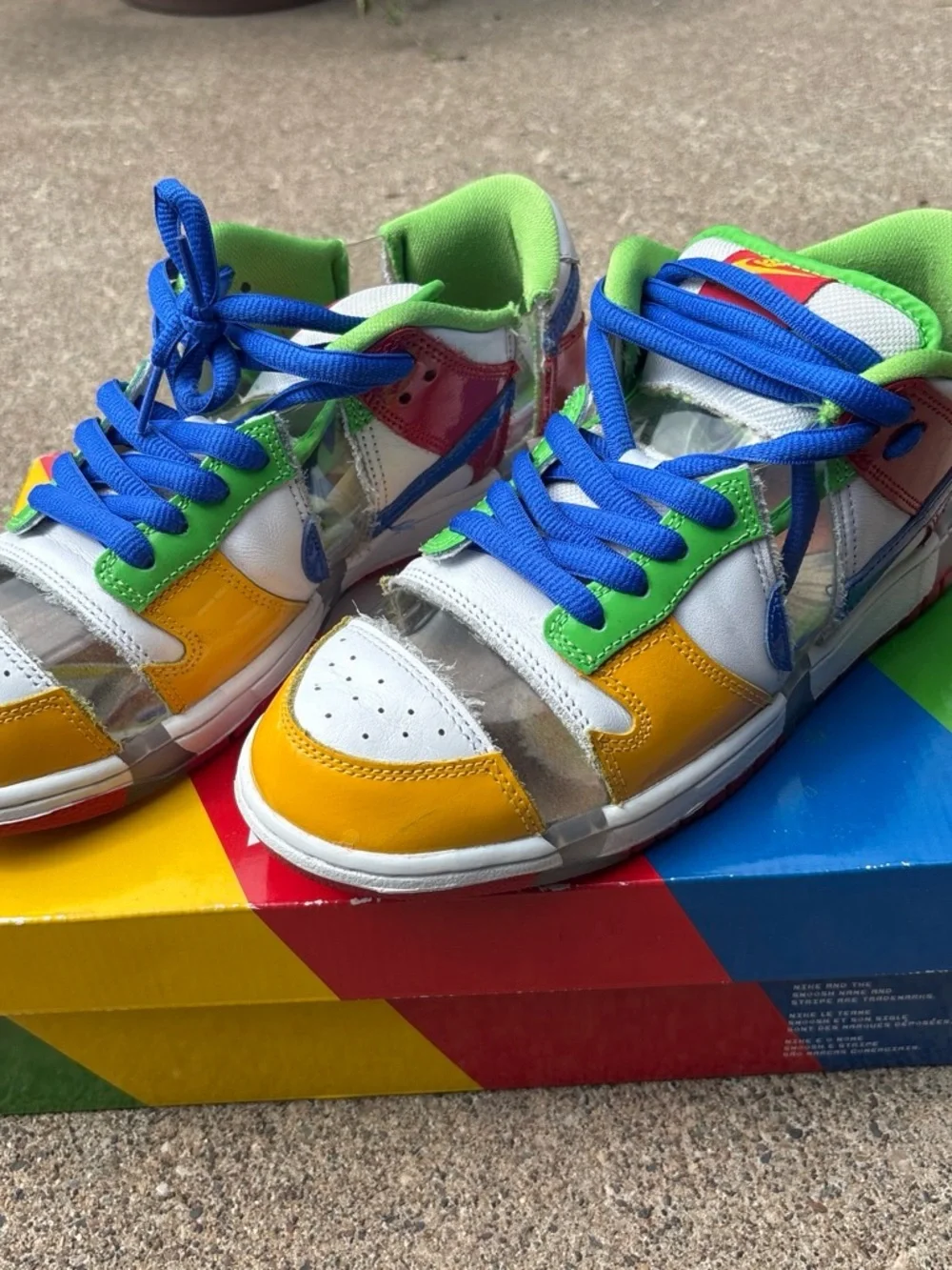 Nike colorful men’s