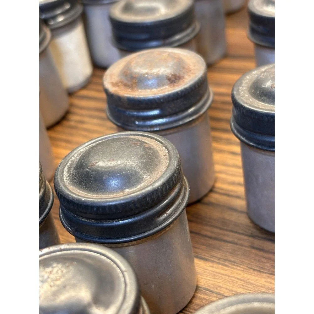 Unbranded lot 31