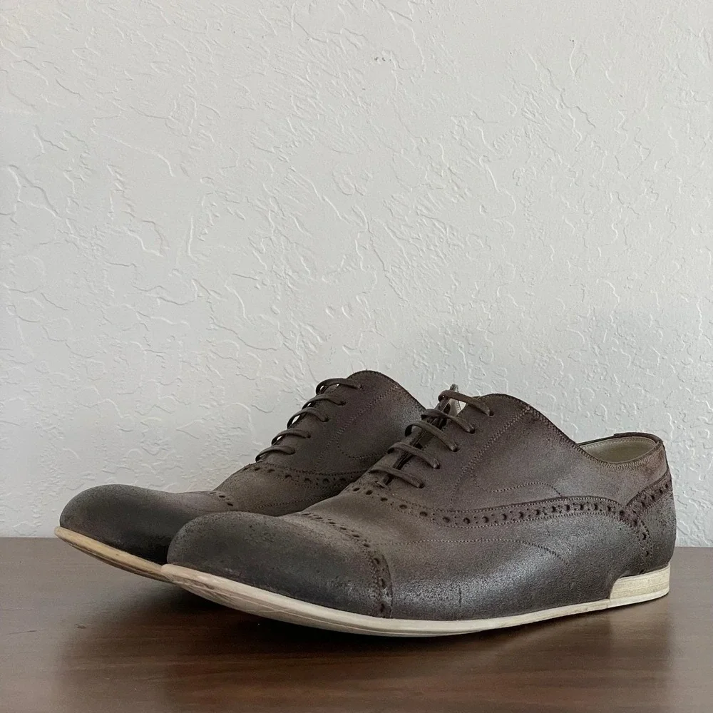 Dolce & Gabbana includes original