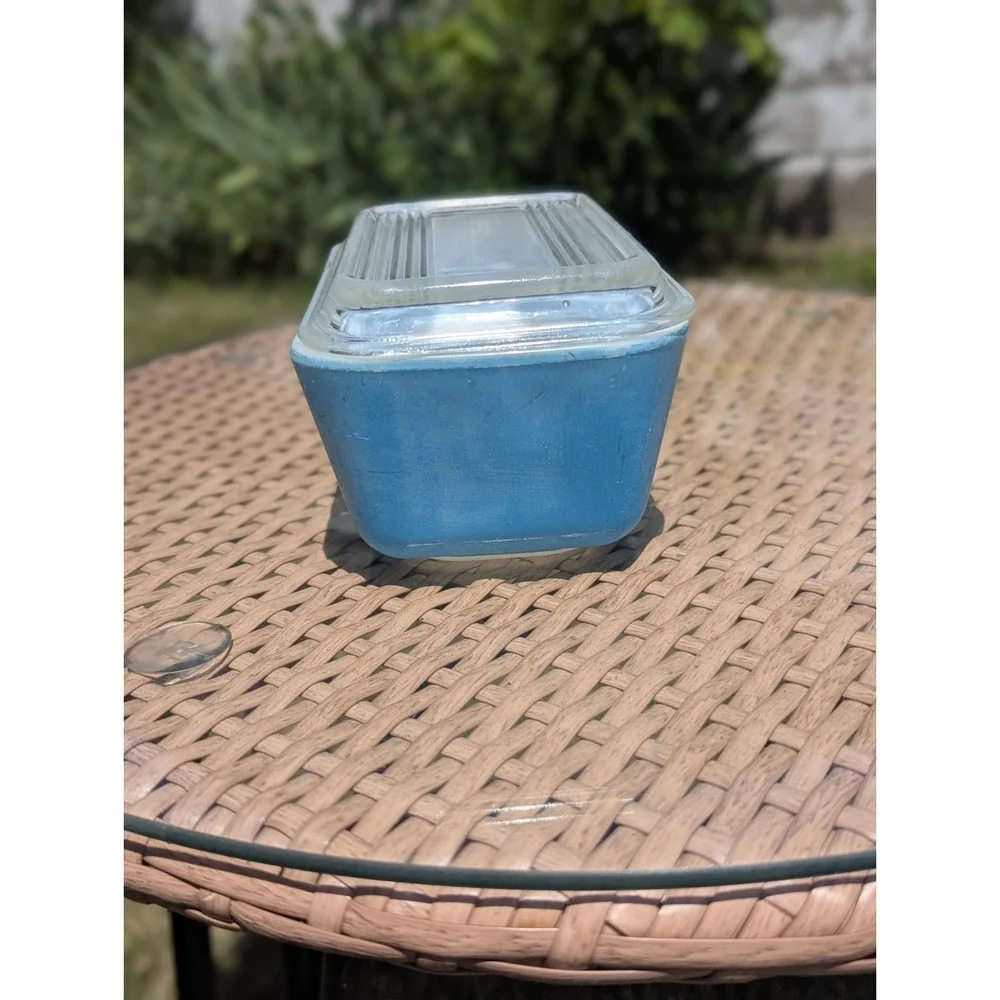 Pyrex vintage primary