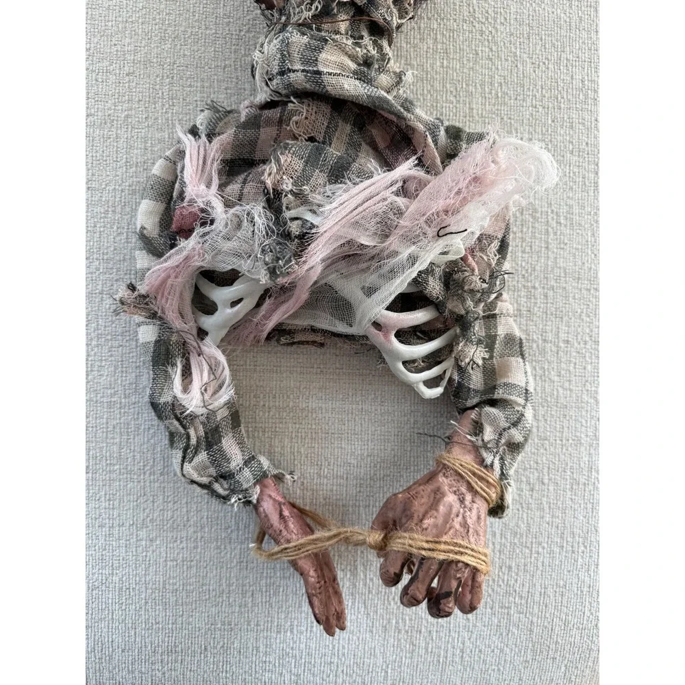 N/A zombie torso