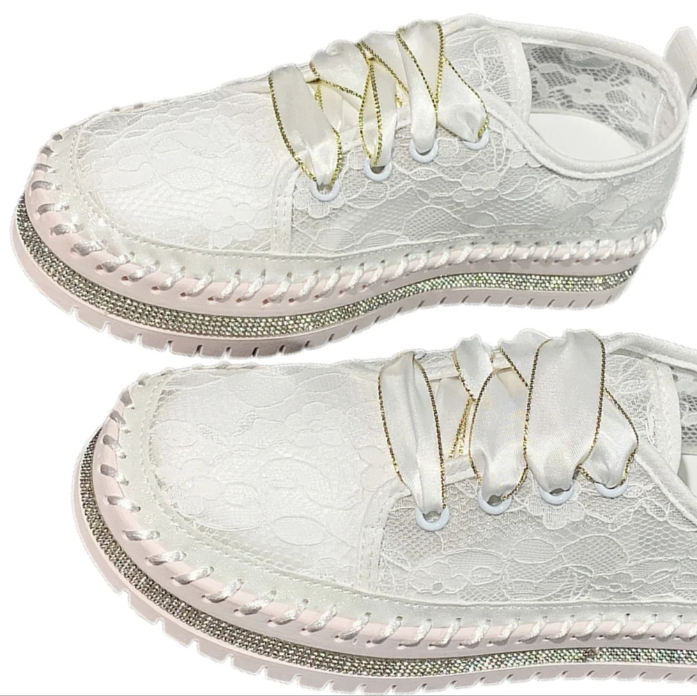 N/A lace mesh