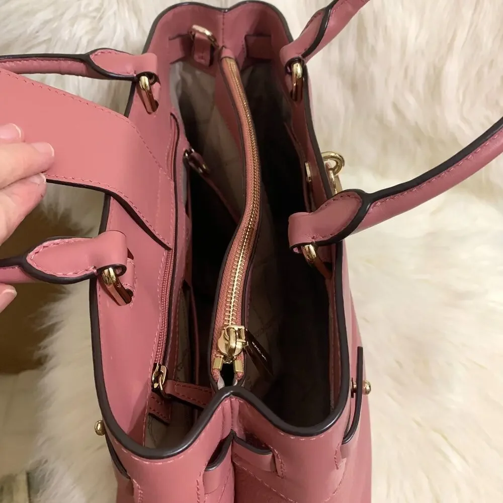 Michael Kors gorgeous michael