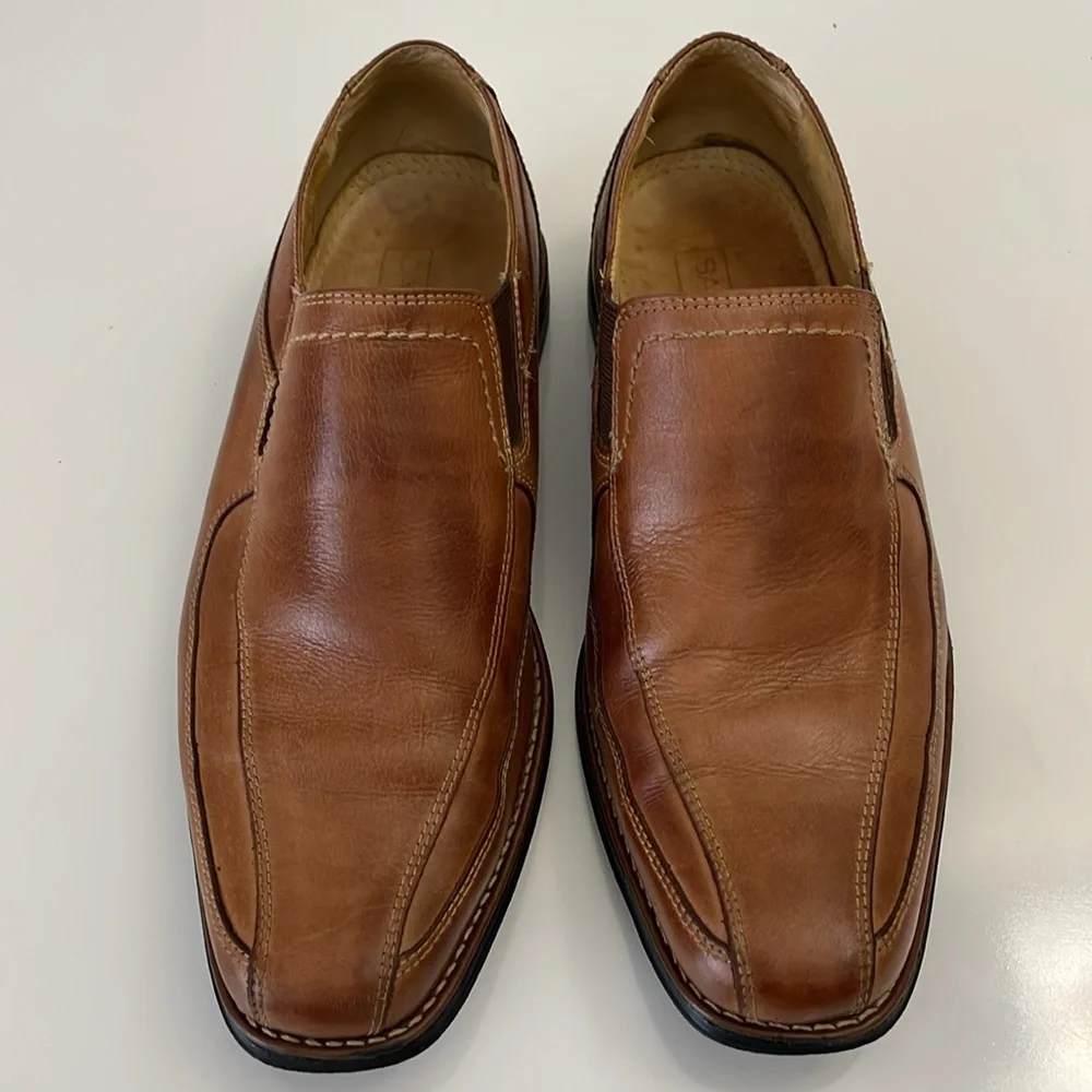 Sandro men’s tan
